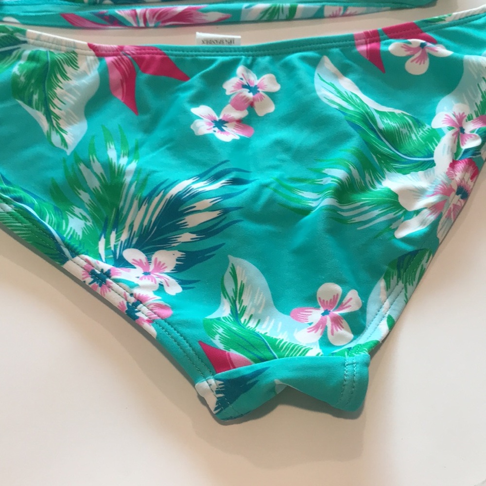 Girls Kanu Surf Bikini Swimsuit Size 14 - Picture 4 of 9